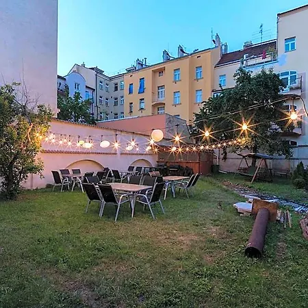 Hotel Marianeum 3*